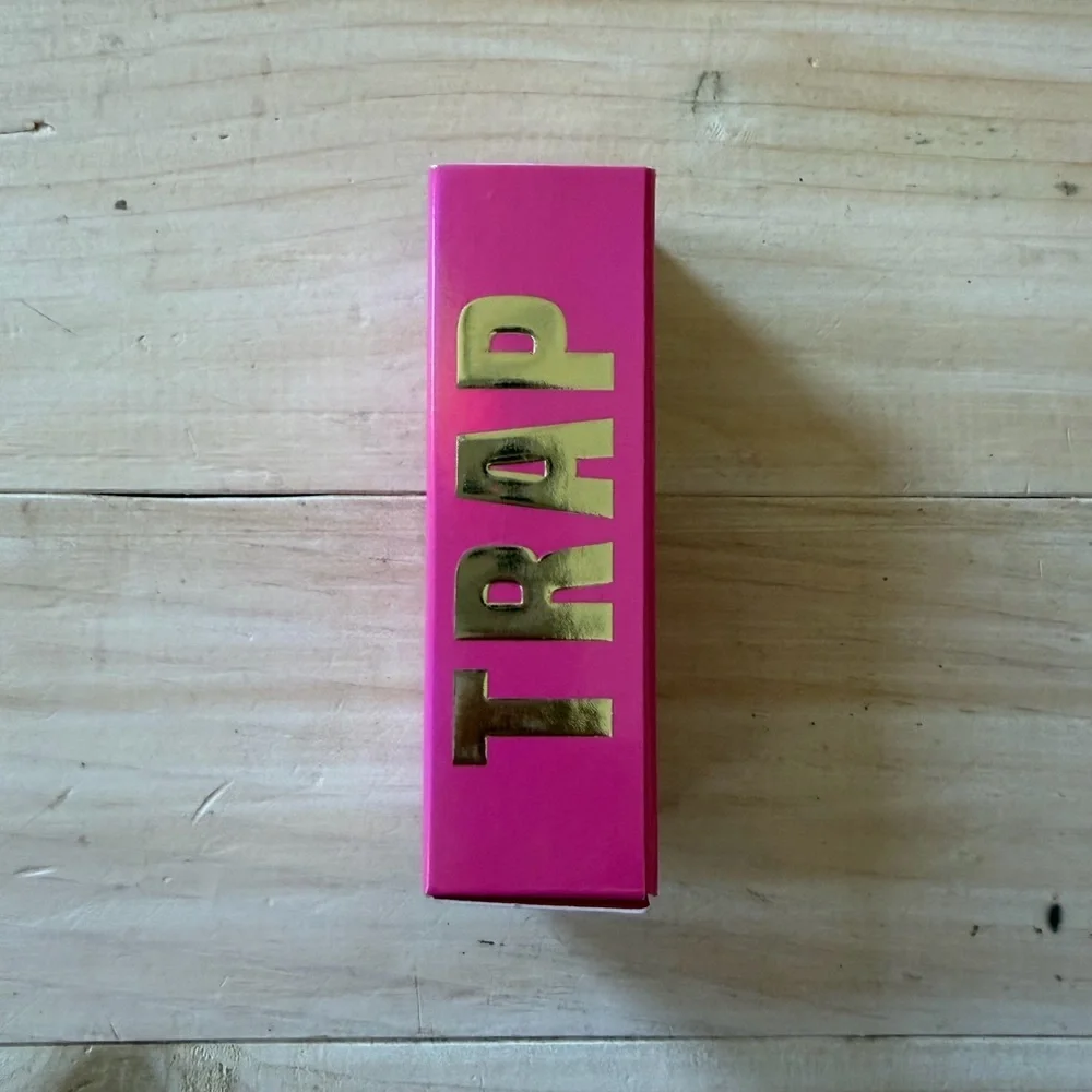 Jeffree Star Cosmetics Shiny Trap Lipstick in Cowboy Friction NEW